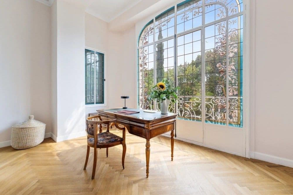 Study with antique desk beneath an arched picture window, 4-bedroom villa in Mont Boron, Nice