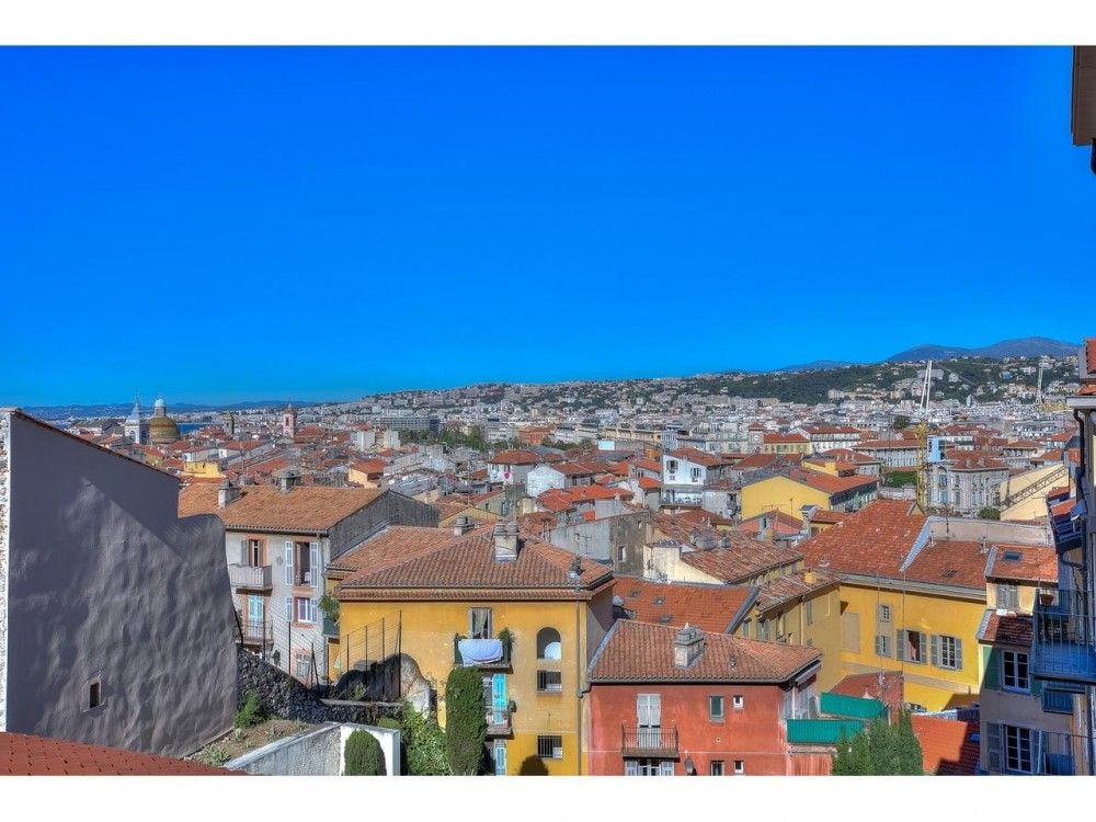 Panoramic view over the rooftops of Vieux Nice, 2-bedroom apartment in the Old Town, Nice