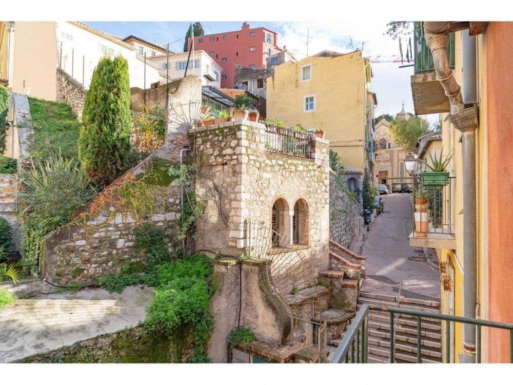View over the Old Town’s stone steps and gardens, 2-bedroom apartment in the Old Town, Nice