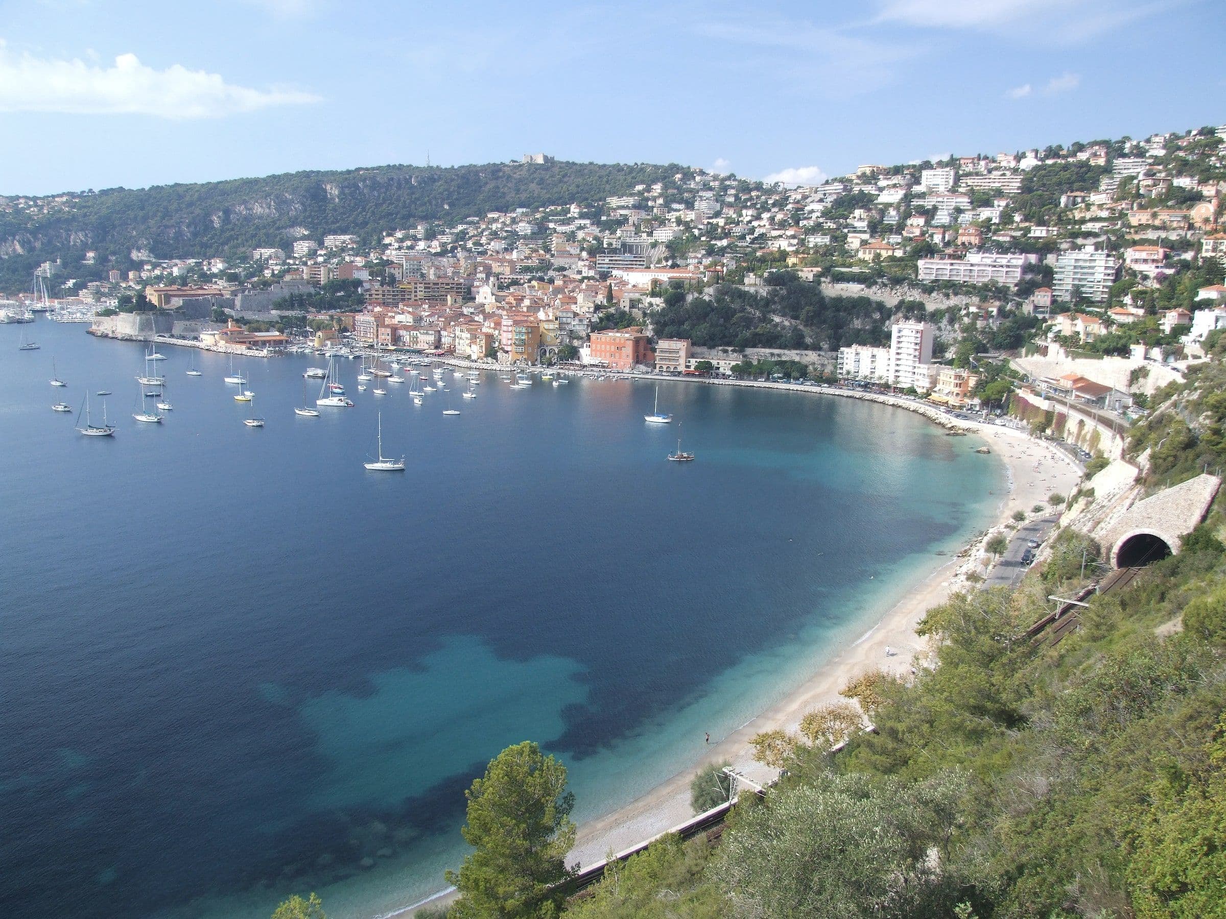The bay of Villefranche-sur-Mer seen from the hillside above