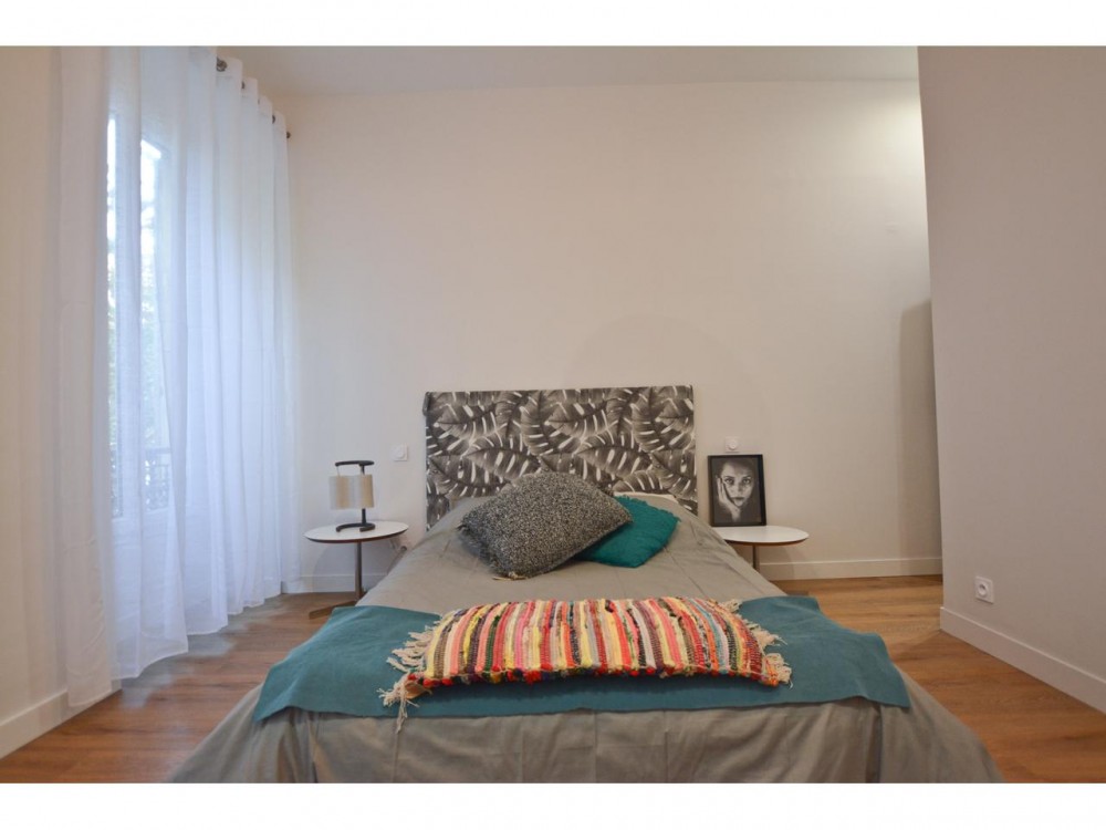 3 bed Property For Sale in Nice,  - 9